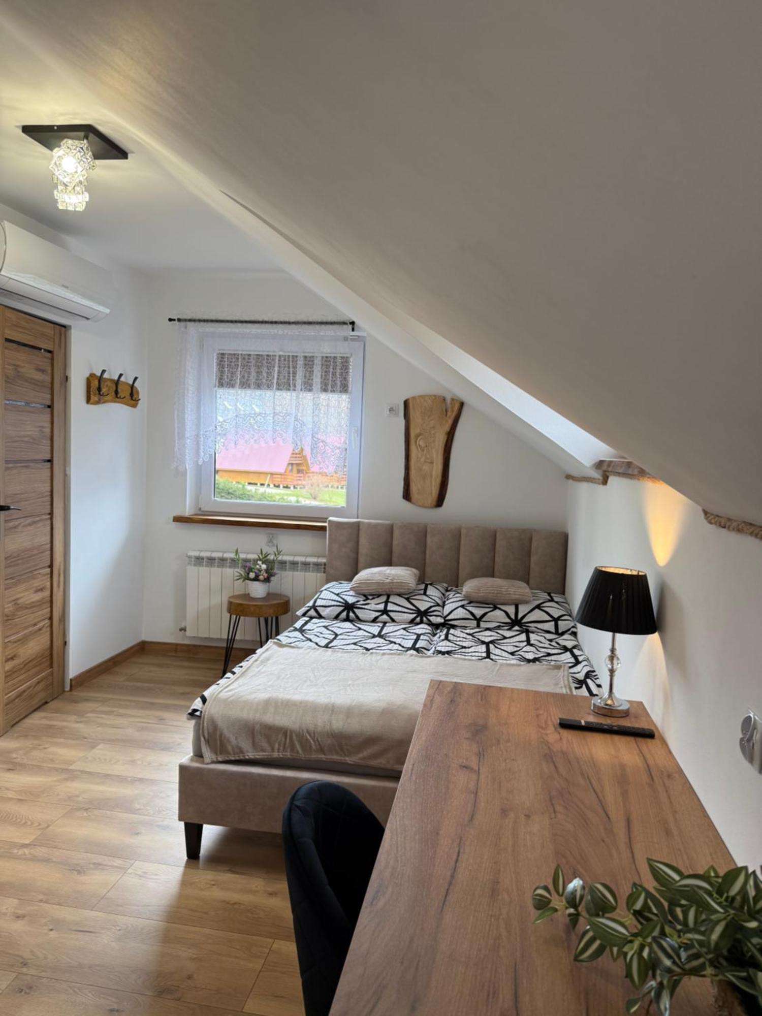 Apartament Z Tarasem I Pokoje Klimatyzowane -Drozdowka Solina Solina  Exteriör bild
