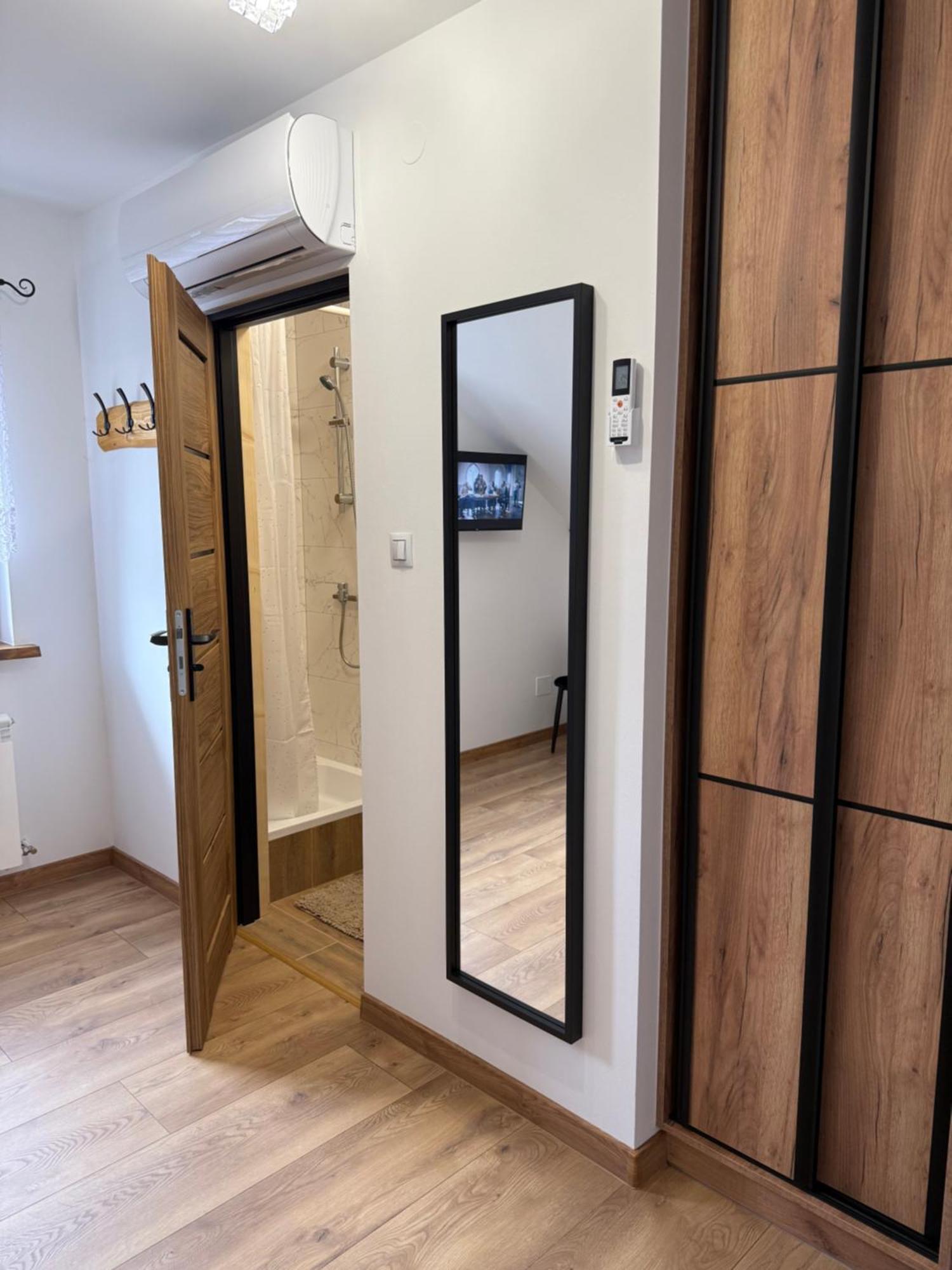 Apartament Z Tarasem I Pokoje Klimatyzowane -Drozdowka Solina Solina  Exteriör bild