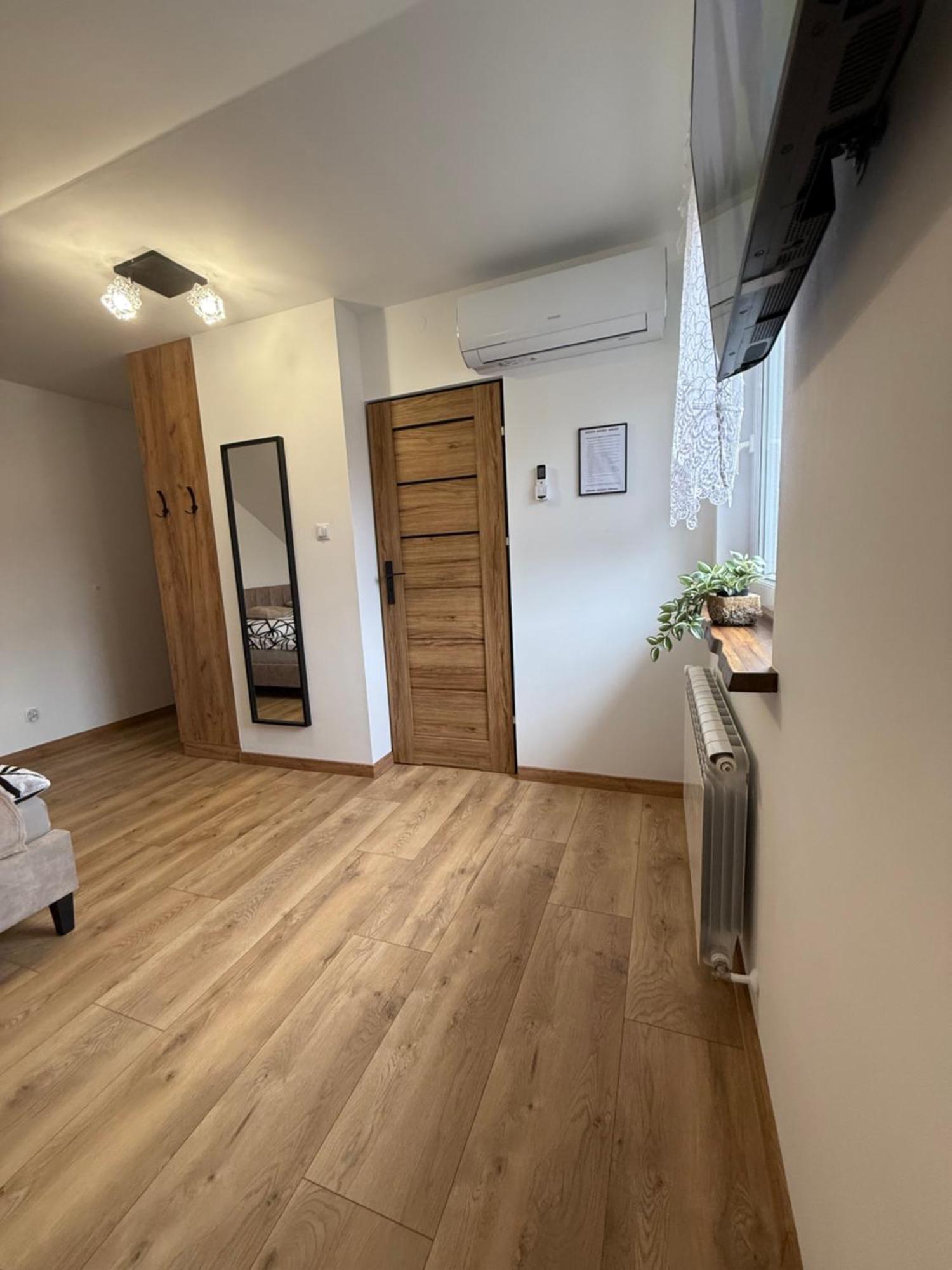 Apartament Z Tarasem I Pokoje Klimatyzowane -Drozdowka Solina Solina  Exteriör bild